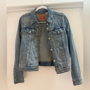 Levi’s Denim Jean Jacket